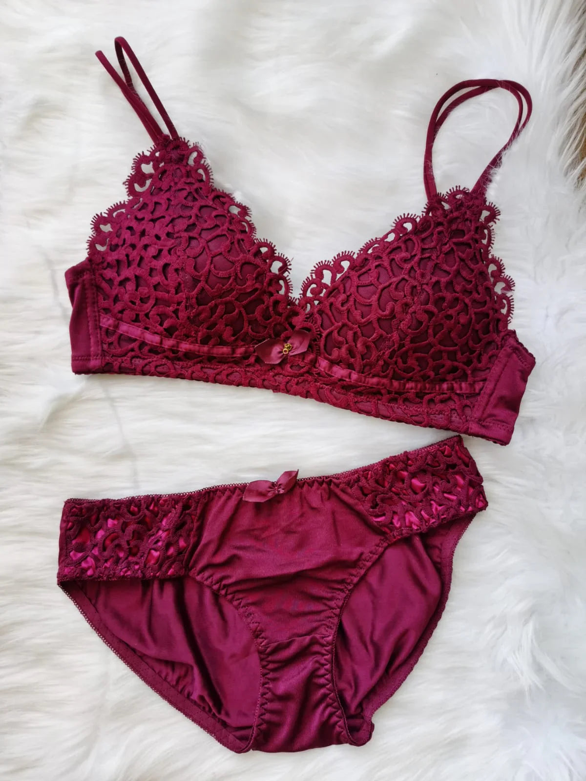 Shopping Wears Bridal Bra Set